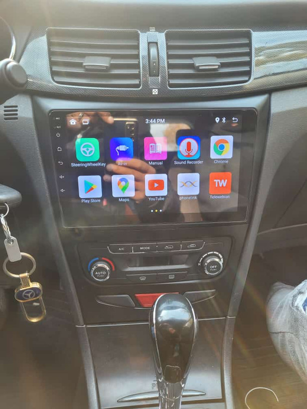 مانیتور 11اینچ اندروید اچ سی کراس مدل T3L برند Voxmedia