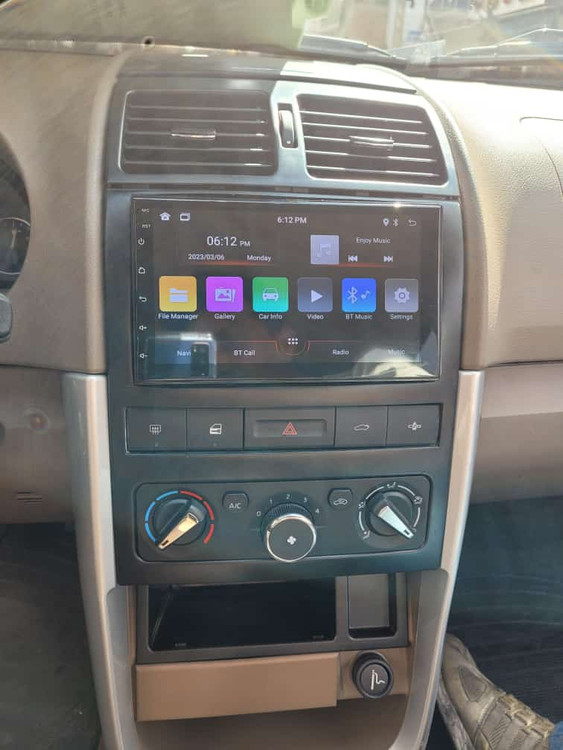 7-inch Android monitor of the old Samand Soren factory with ready-made T3L frame, voxmedia brand